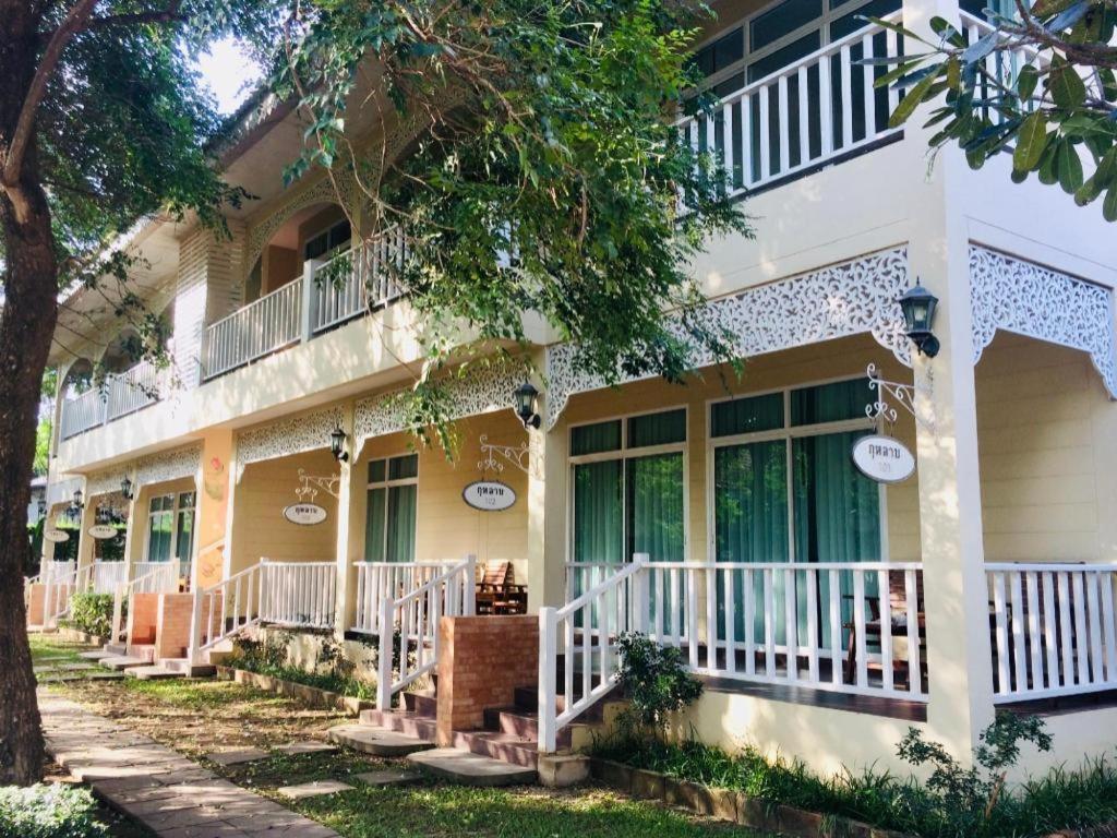 Ruen Maihom Riverside Cottage Kanchanaburi Exterior photo